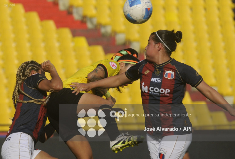 SPO-SUPERLIGAFEMENINA-BARCELO-ESPUCE