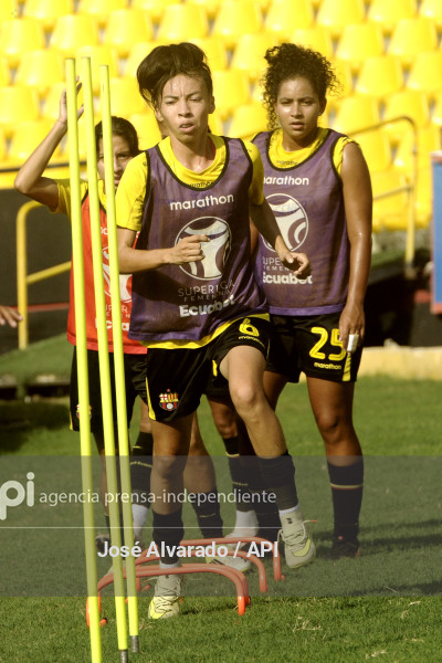 SPO-SUPERLIGAFEMENINA-BARCELO-ESPUCE