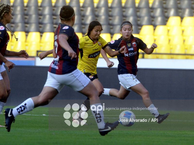 SPO-SUPERLIGAFEMENINA-BARCELO-ESPUCE