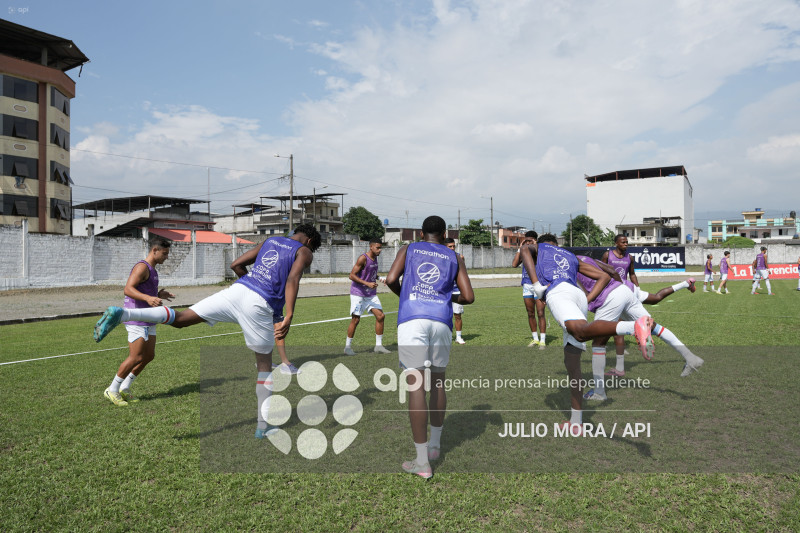 FBL COPA ECUADOR 9 DE OCTUBRE VS MANTA