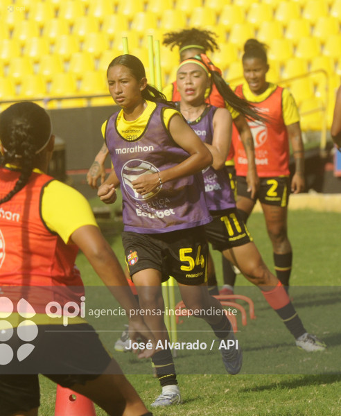 SPO-SUPERLIGAFEMENINA-BARCELO-ESPUCE
