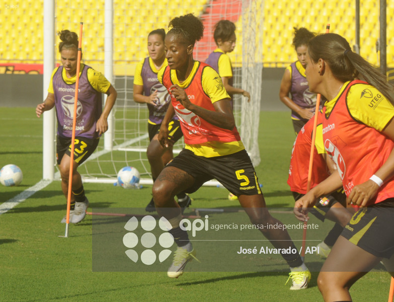 SPO-SUPERLIGAFEMENINA-BARCELO-ESPUCE