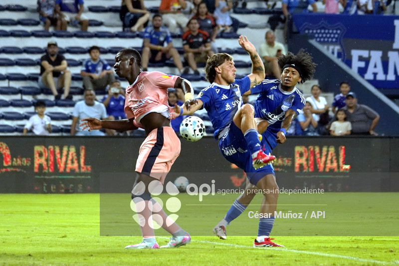 FBL-LIGAECUABET-EMELEC-CATOLICA