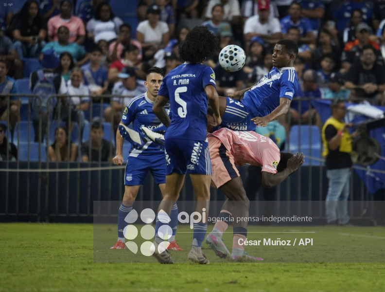 FBL-LIGAECUABET-EMELEC-CATOLICA