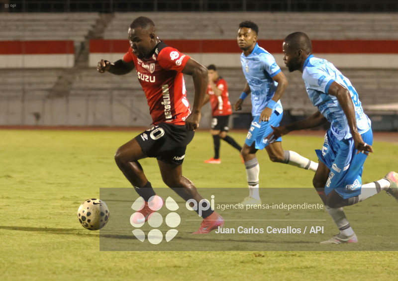 FBL-LIGAECUABET-LEONES FC-MACARA
