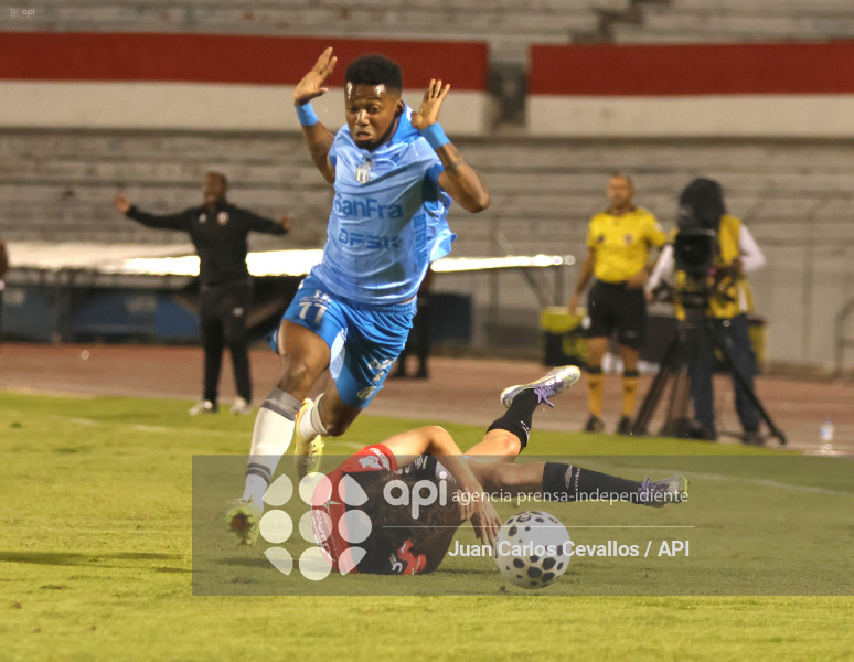 FBL-LIGAECUABET-LEONES FC-MACARA