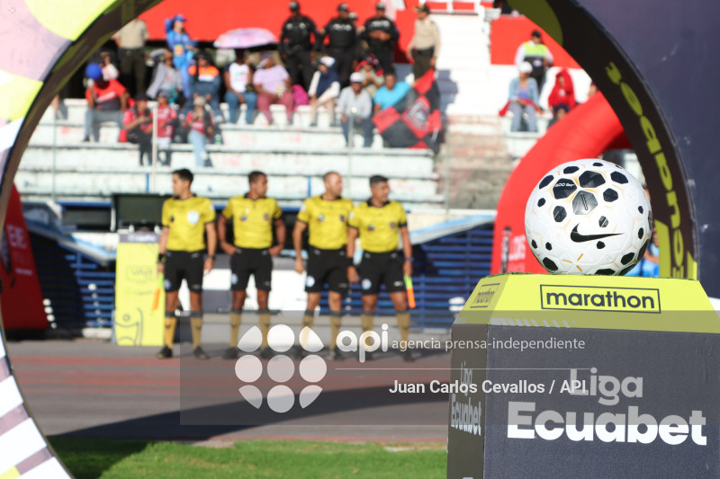 FBL-LIGAECUABET-LEONES FC-MACARA