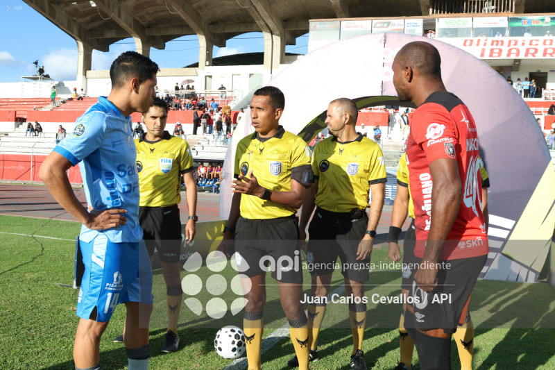 FBL-LIGAECUABET-LEONES FC-MACARA