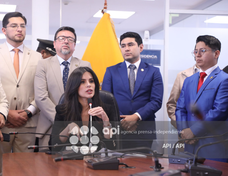 RUEDA DE PRENSA DIANA JACOME