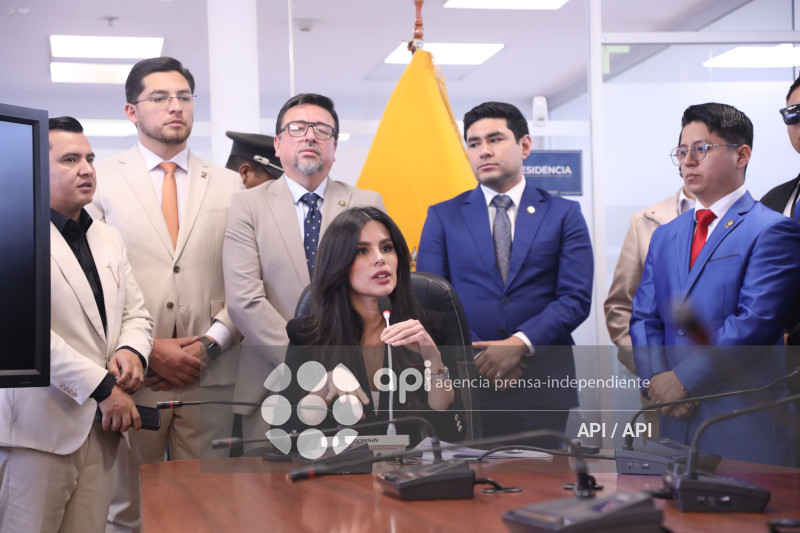 RUEDA DE PRENSA DIANA JACOME
